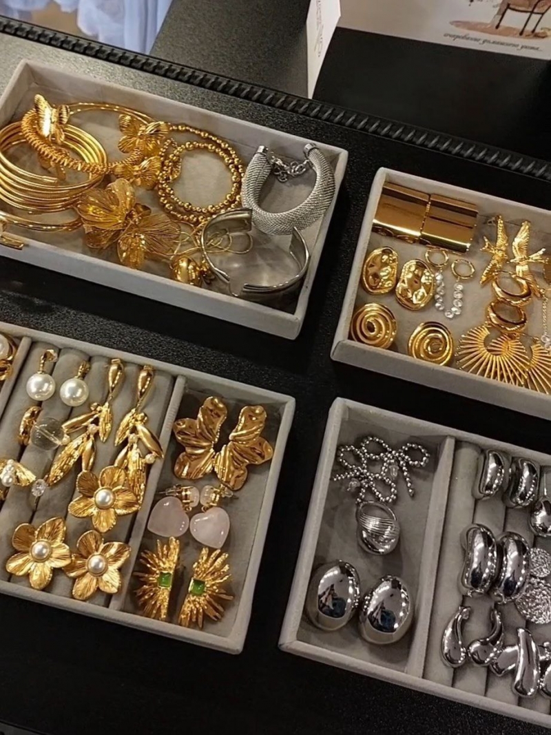 Предложение для предпринимателей по продаже украшений Мы крупнейший оптовый п